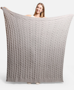Comfy Luxe Gray Cable Knit Blanket